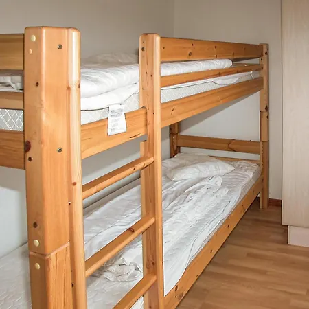 펜션 Lovely Home In Tarm With Sauna